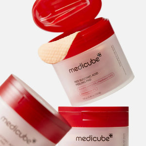 Medicube Red Succinic Acid Peeling Pad 155 g (70 blazinica)
