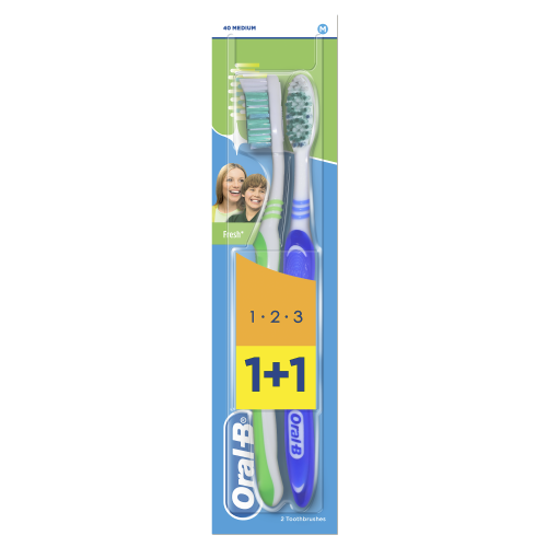 Oral-B 3D 3 Effect Natural zubna četkica 2 kom