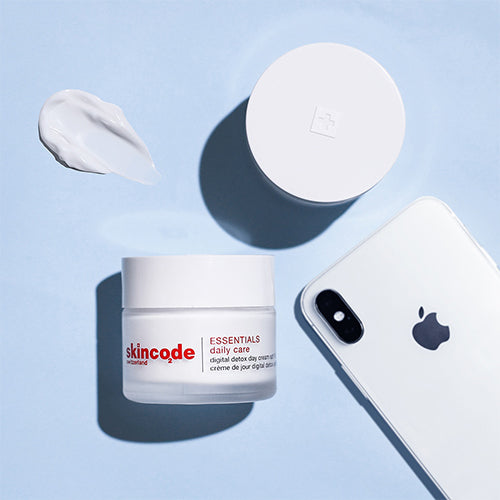Skincode Essentials Daily Care Digital Detox Daily Cream SPF15 50 ml