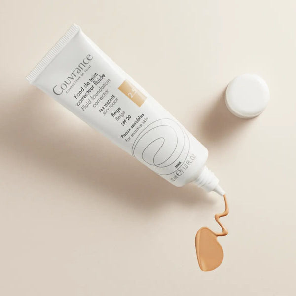 Avene Couvrance korektivni tekući puder - SPF20 Beige (2.5) 30 ml
