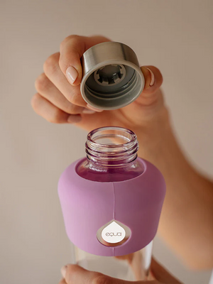 EQUA Active Plum staklena boca 550 ml
